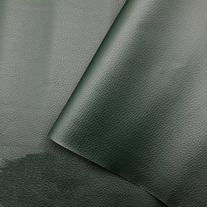 Självhäftande reparationstejp för läder - reparera med ett enkelt klister.